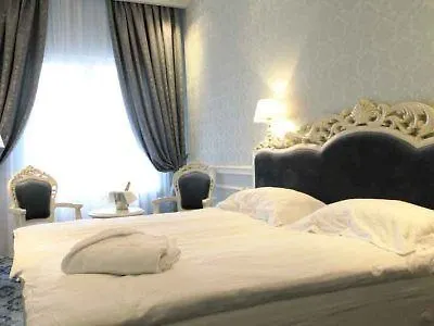 Готель Air City 3*